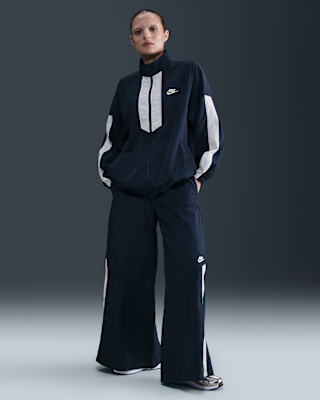 パンツ NIKE Sportswear Women's Woven Pants Nike Sportswear Women's Wide-Leg Woven Pants. Nike.com